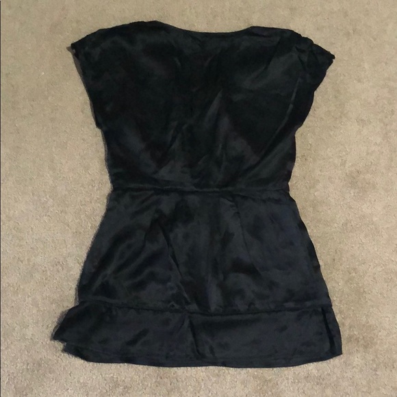 100% black silk top - Picture 2 of 5